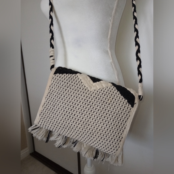 America & Beyond Bag - Picture 3 of 10